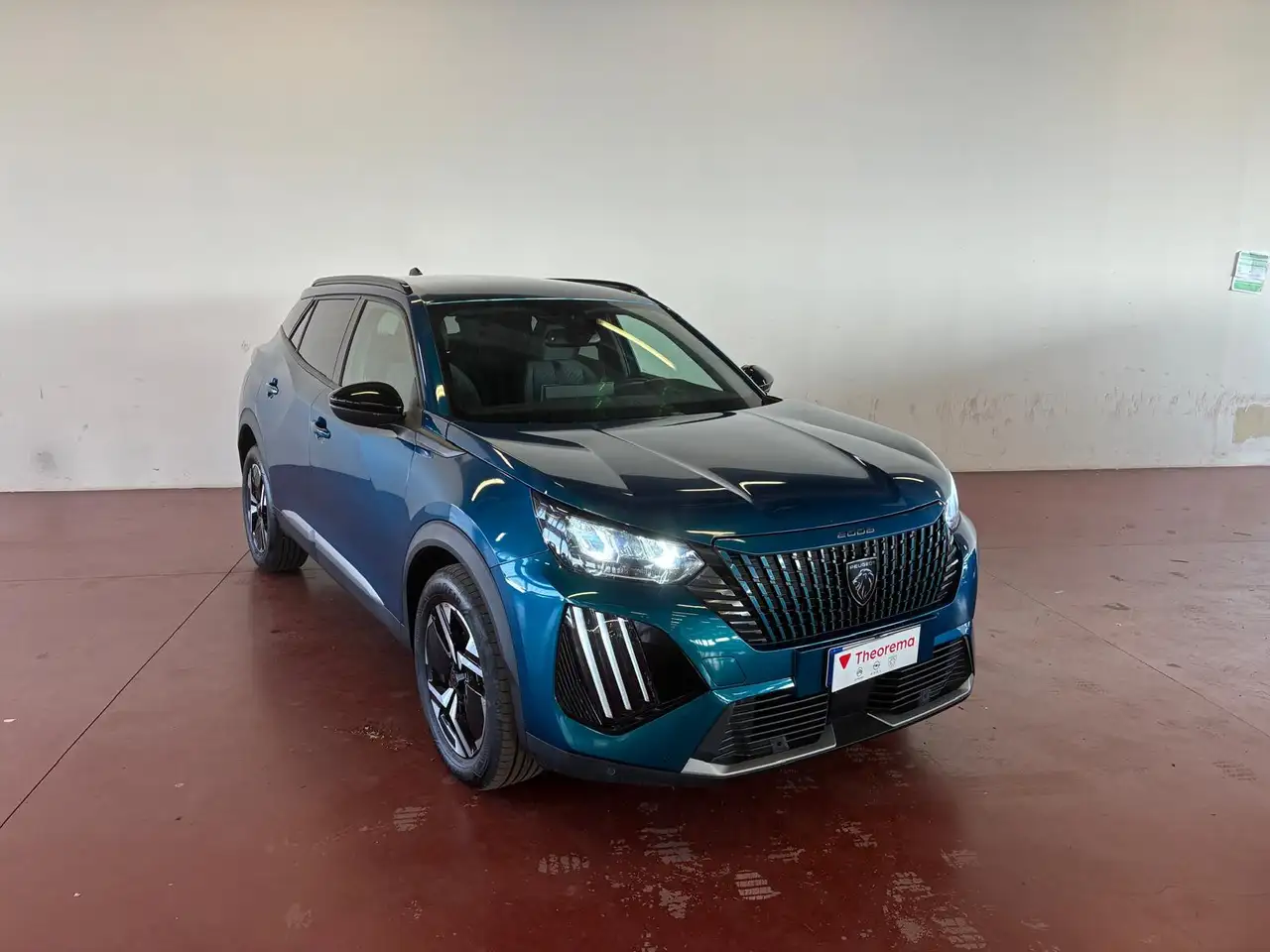 Peugeot 2008 7