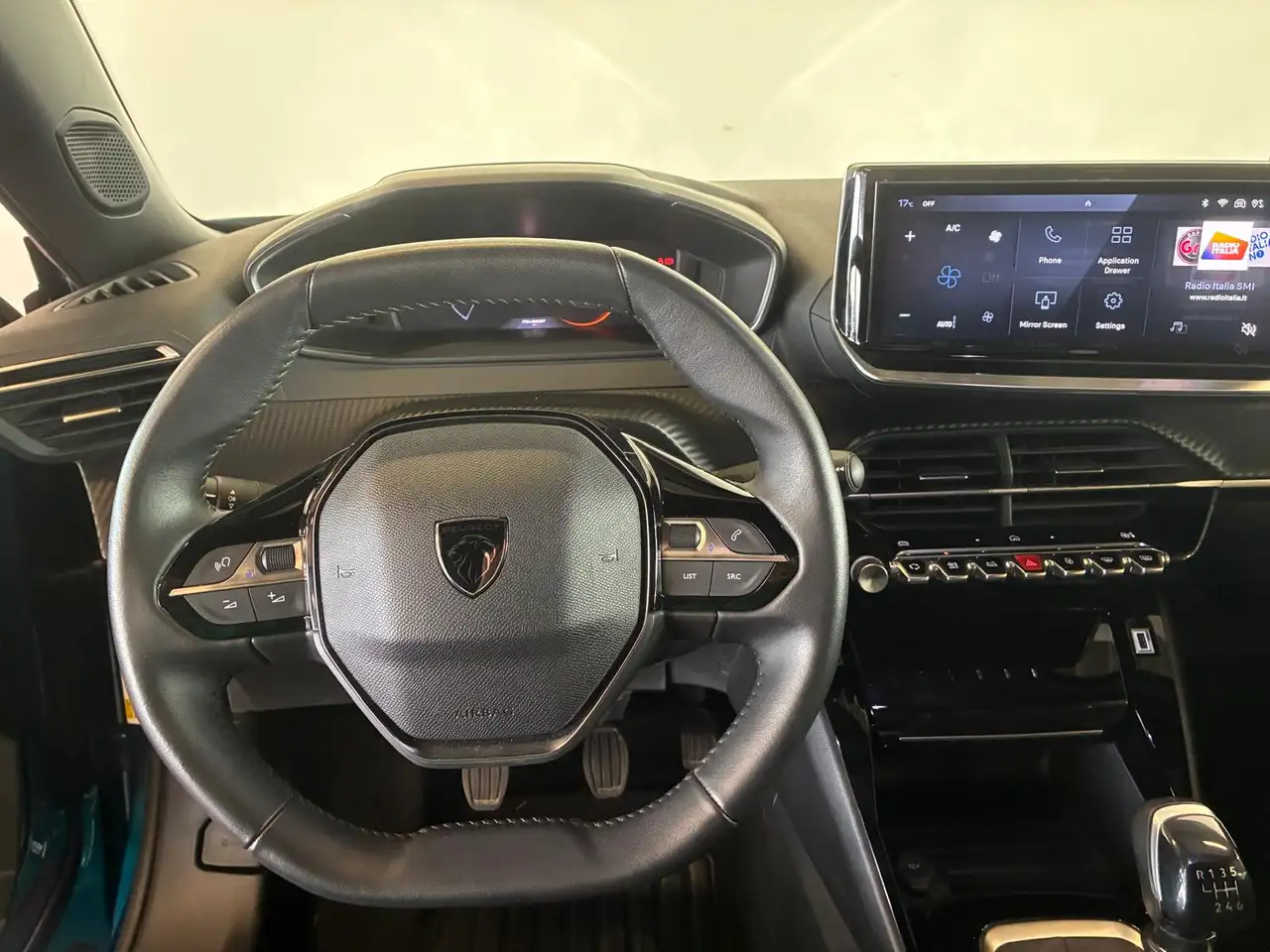 Peugeot 2008 10