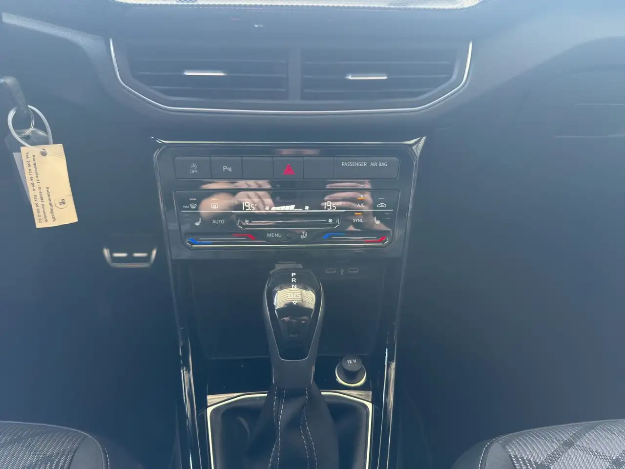 Volkswagen T-Cross 9
