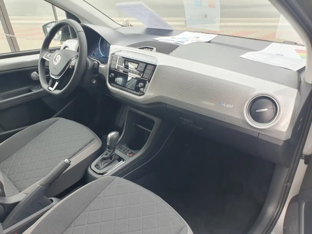 Volkswagen e-up! 2