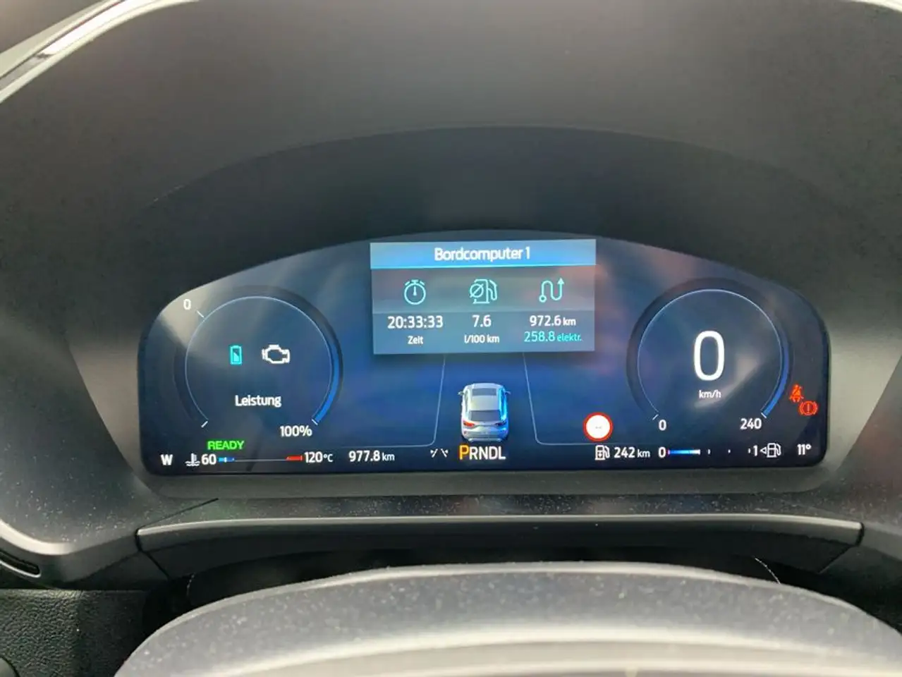 Ford Kuga 13