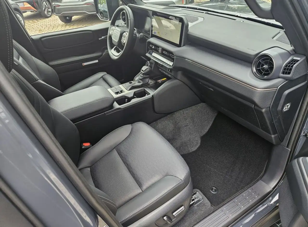 Toyota Land Cruiser 10
