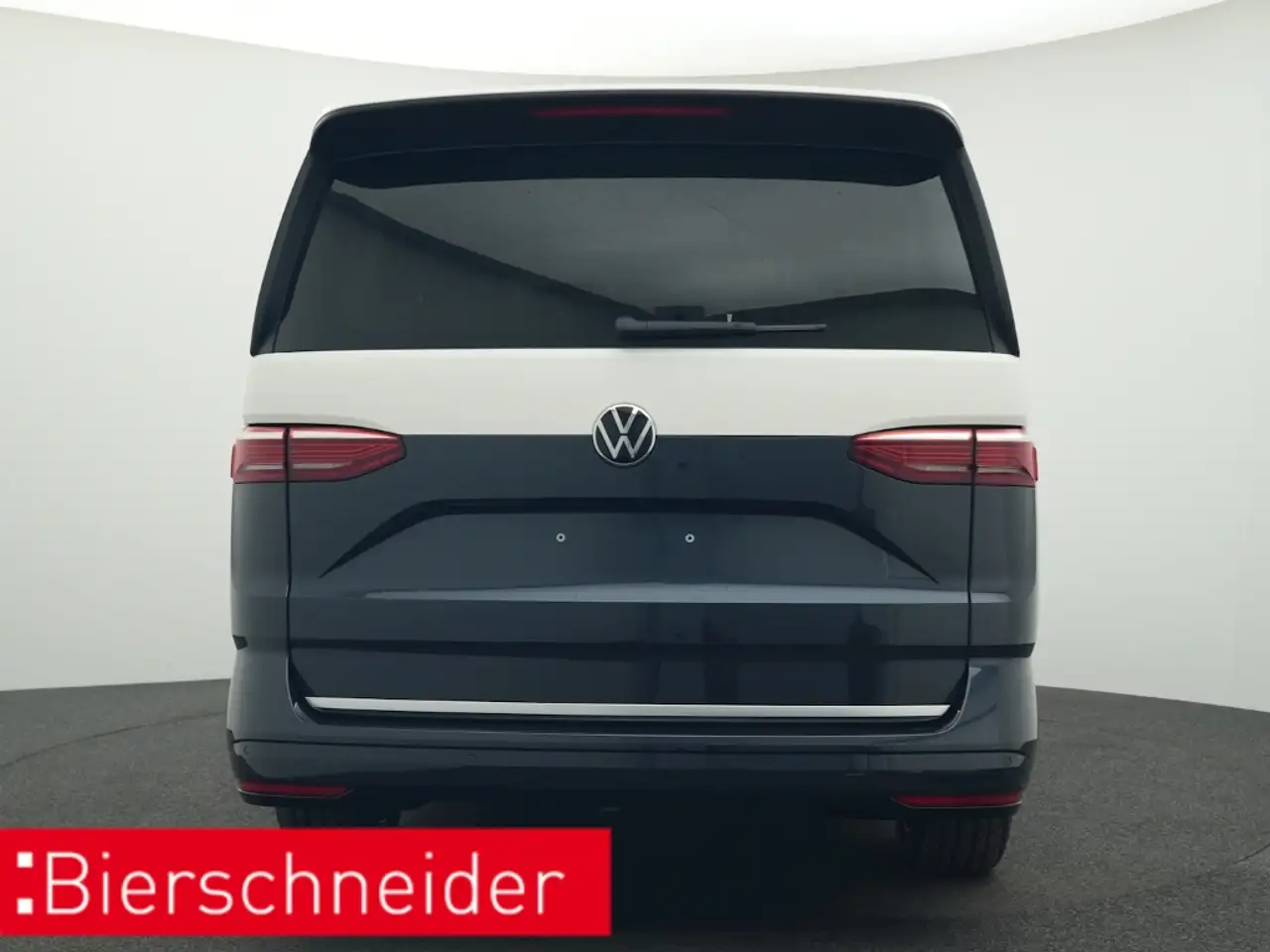 Volkswagen T7 Multivan 5