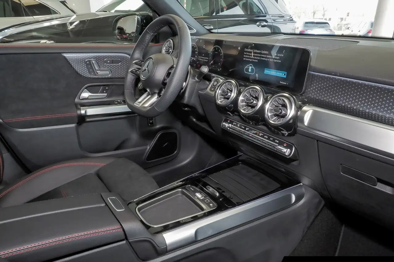 Mercedes-Benz GLB 35 7