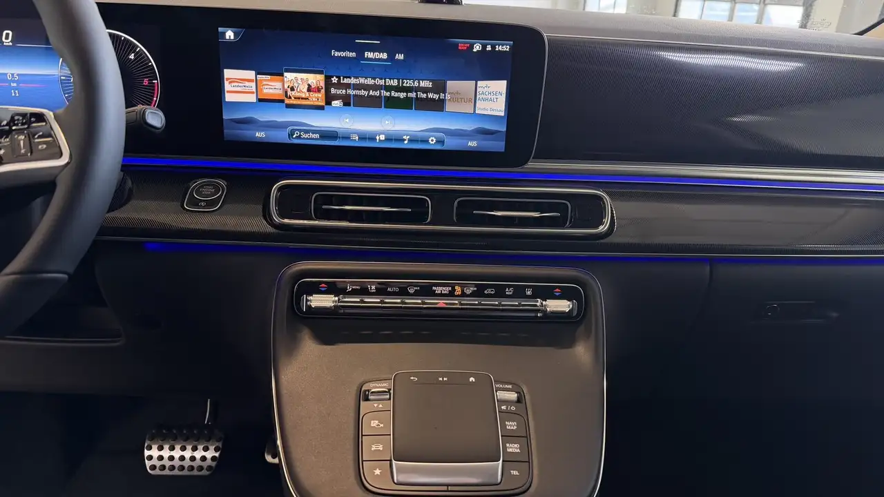 Mercedes-Benz V 250 12