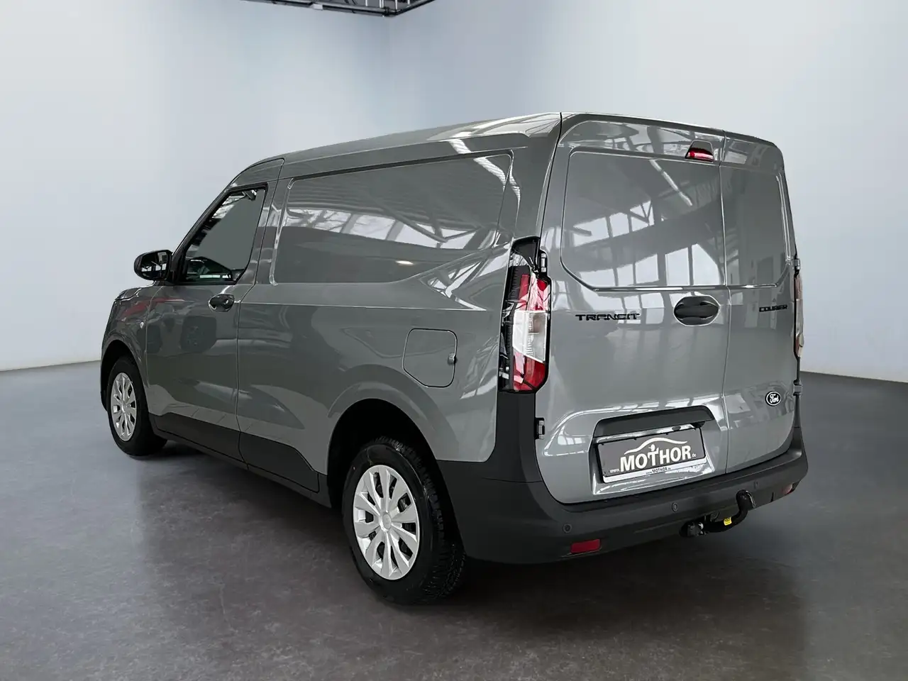 Ford Transit 4