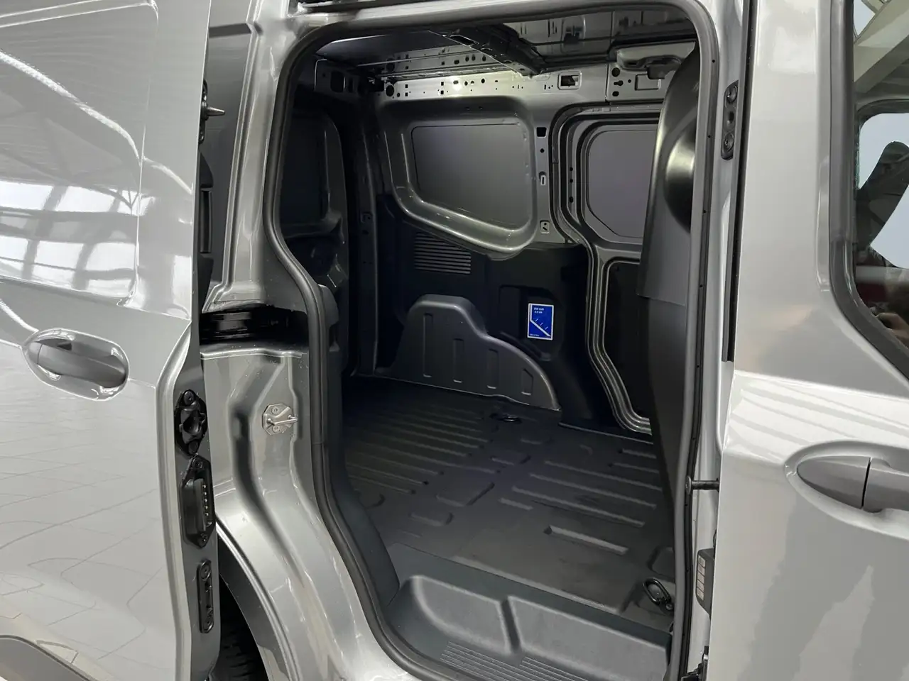 Ford Transit 11