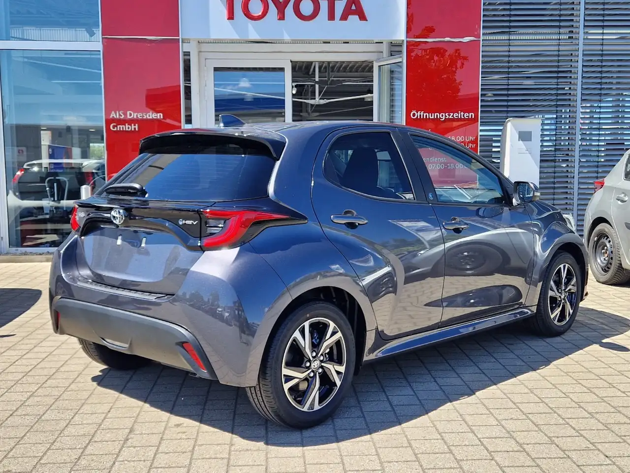 Toyota Yaris 6