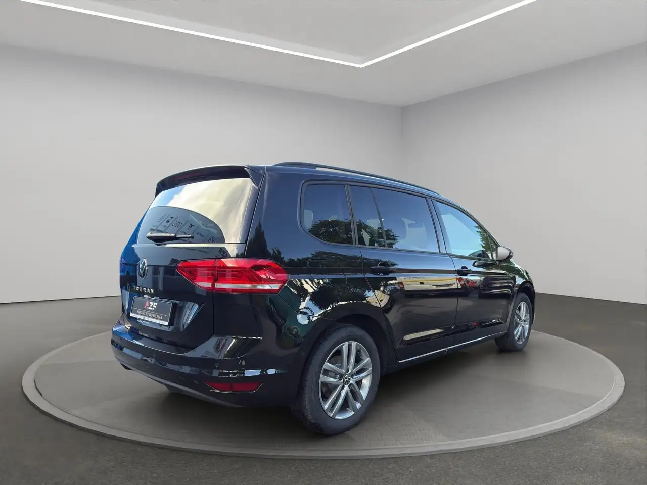 Volkswagen Touran 4
