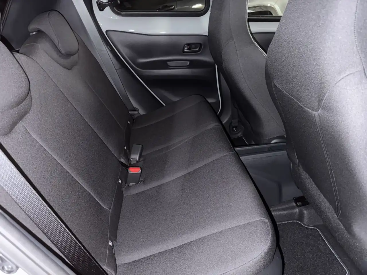 Toyota Aygo X 11