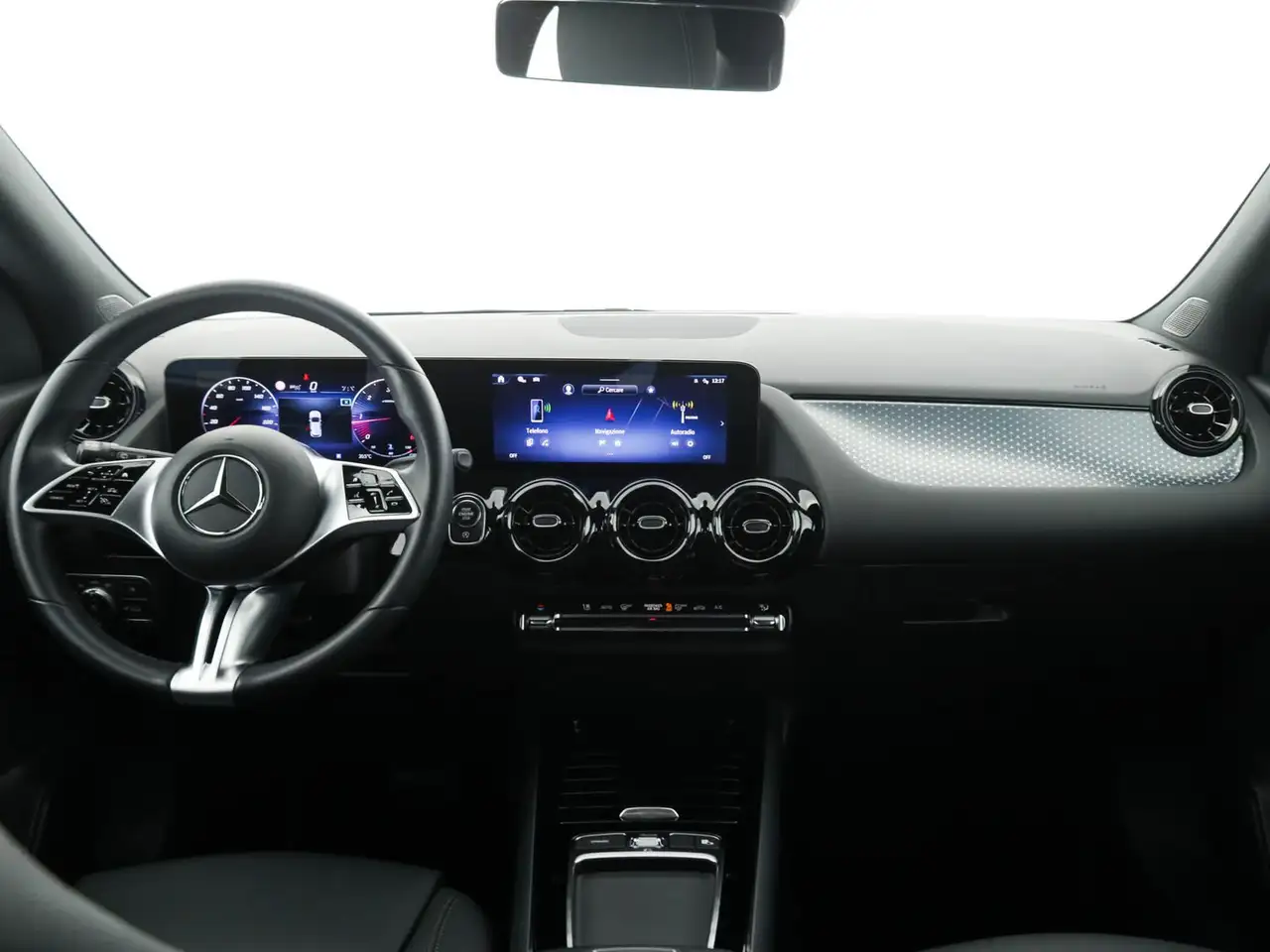Mercedes-Benz GLA 180 9
