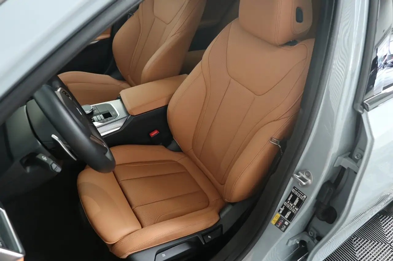 BMW 330 4