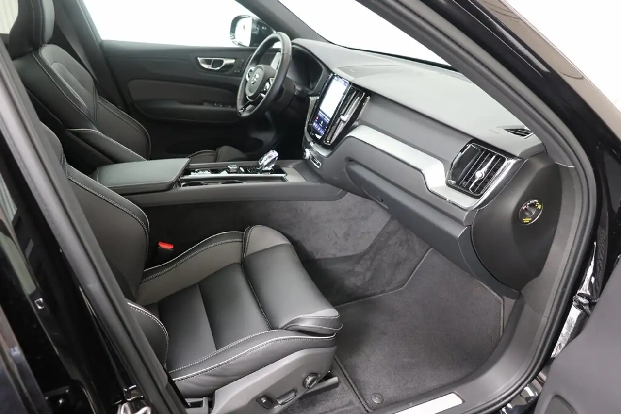 Volvo XC60 5