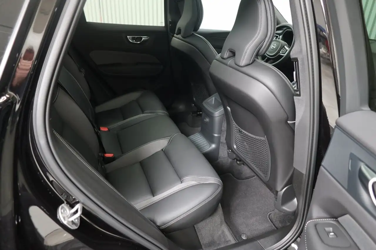 Volvo XC60 6