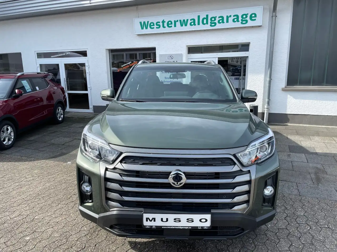 SsangYong Musso Grand 2