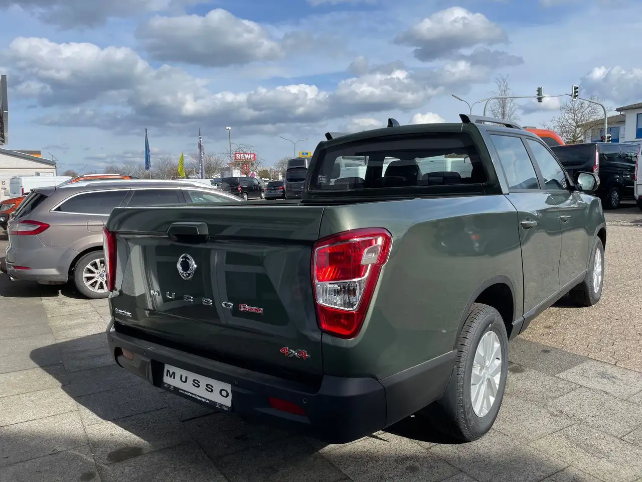 SsangYong Musso Grand 6