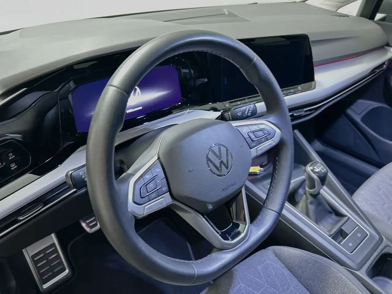 Volkswagen Golf 9
