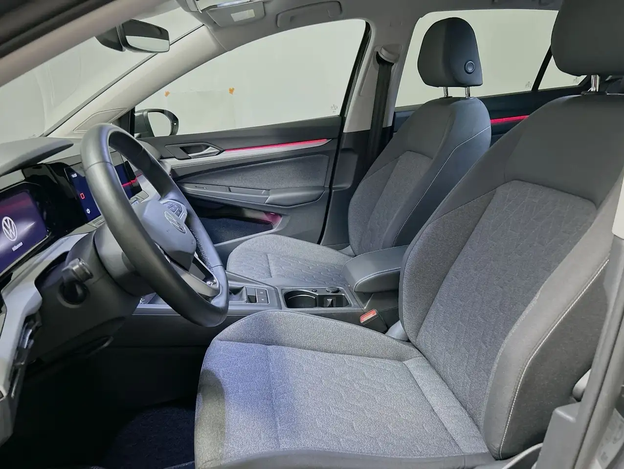 Volkswagen Golf 11