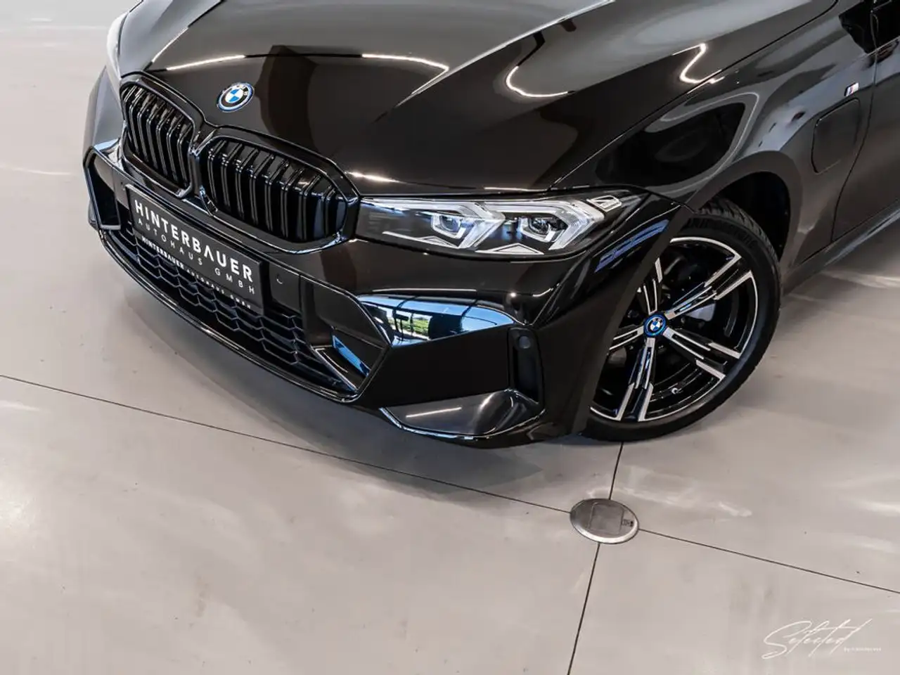 BMW 320 2