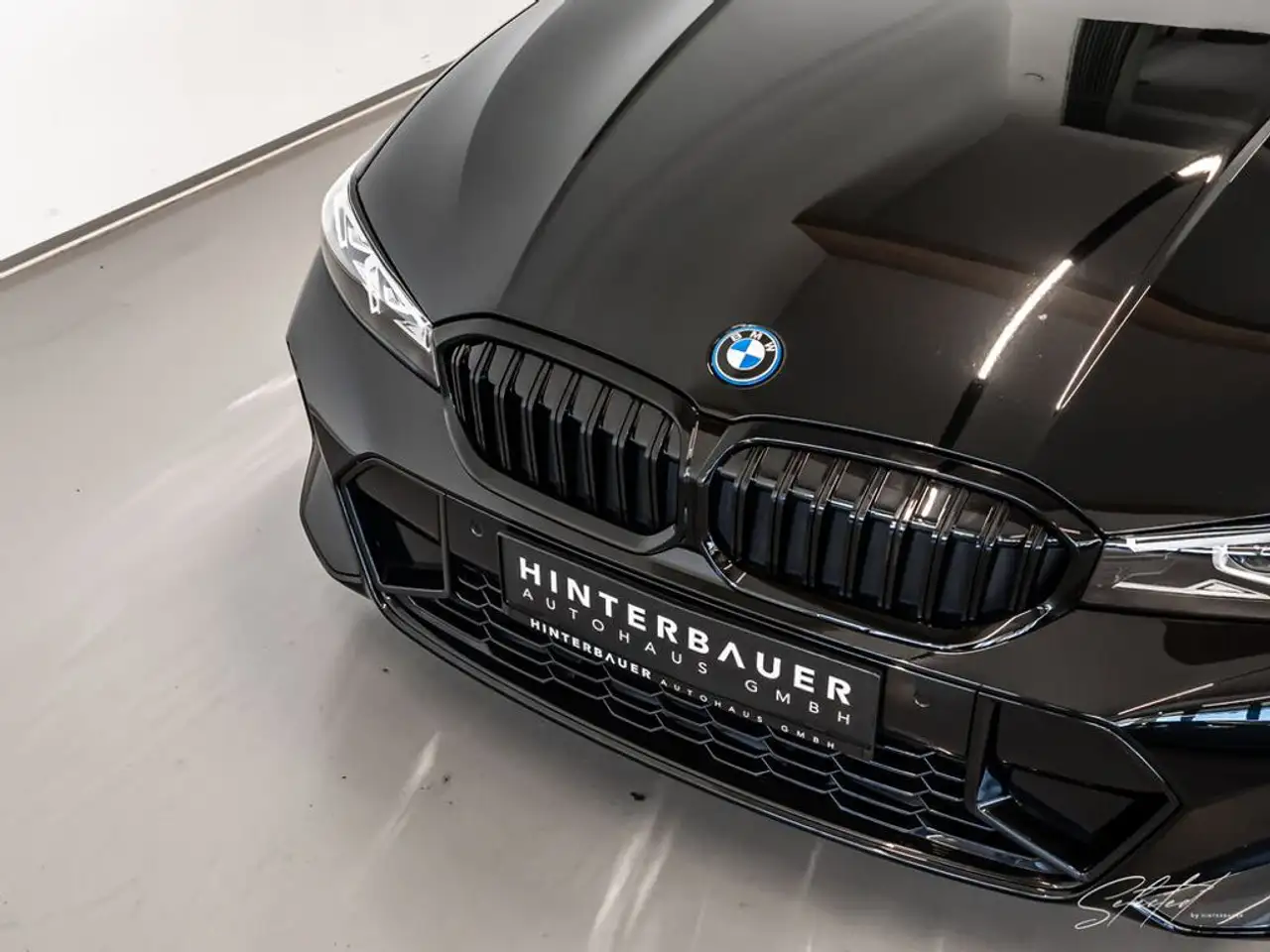 BMW 320 8