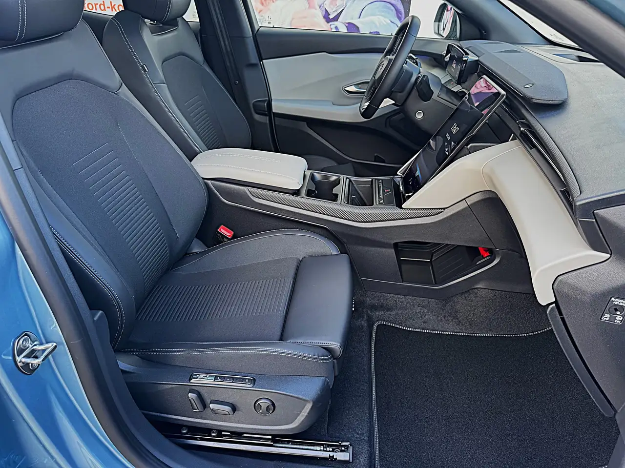 Ford Explorer 10