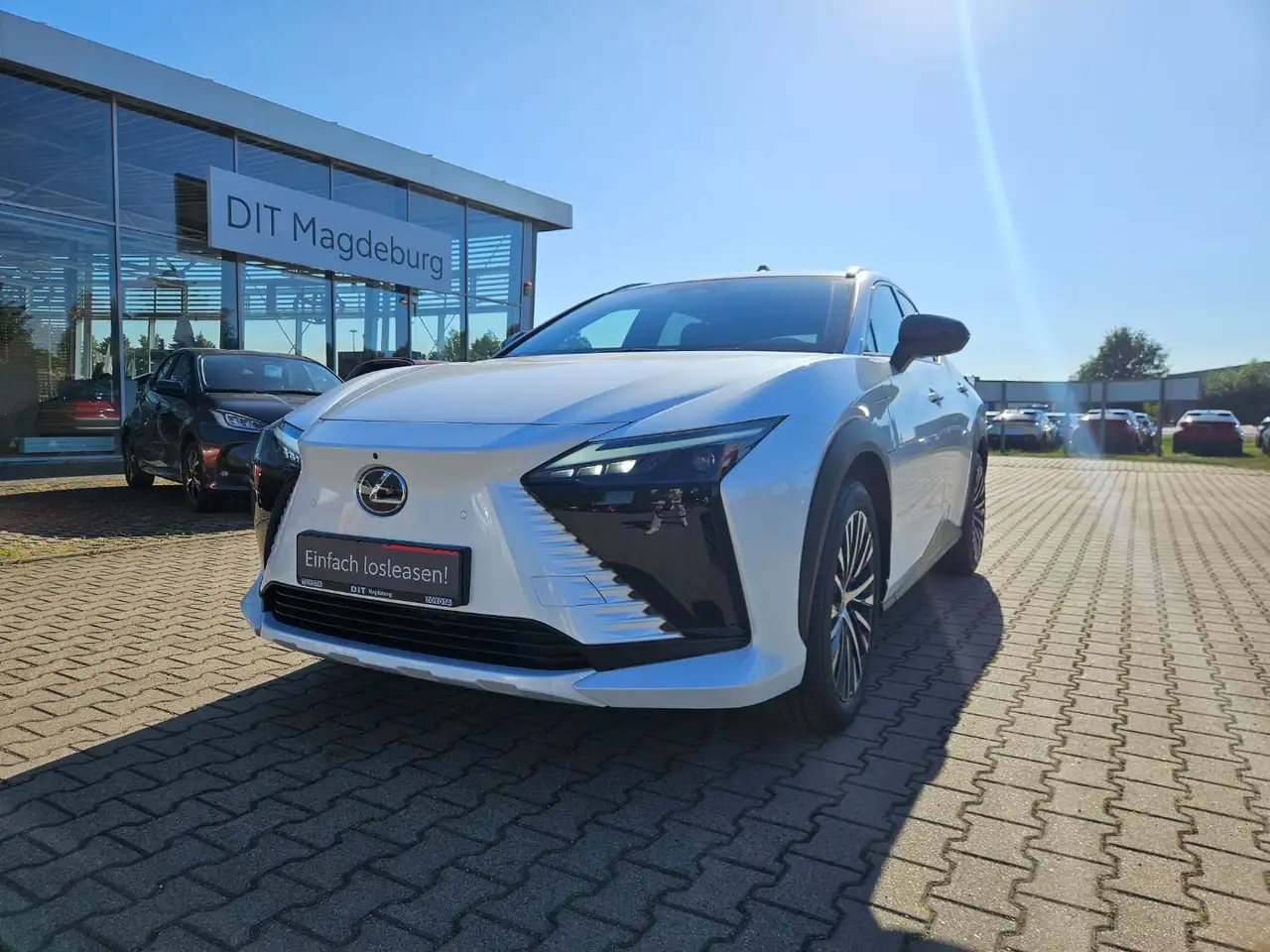 Lexus RZ 3