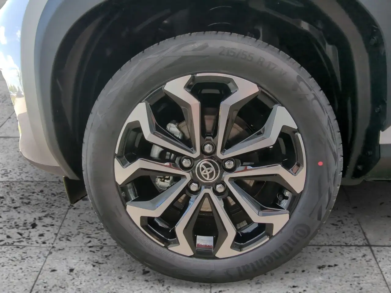 Toyota Yaris 8