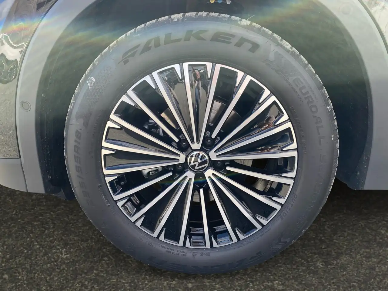 Volkswagen Tiguan 7