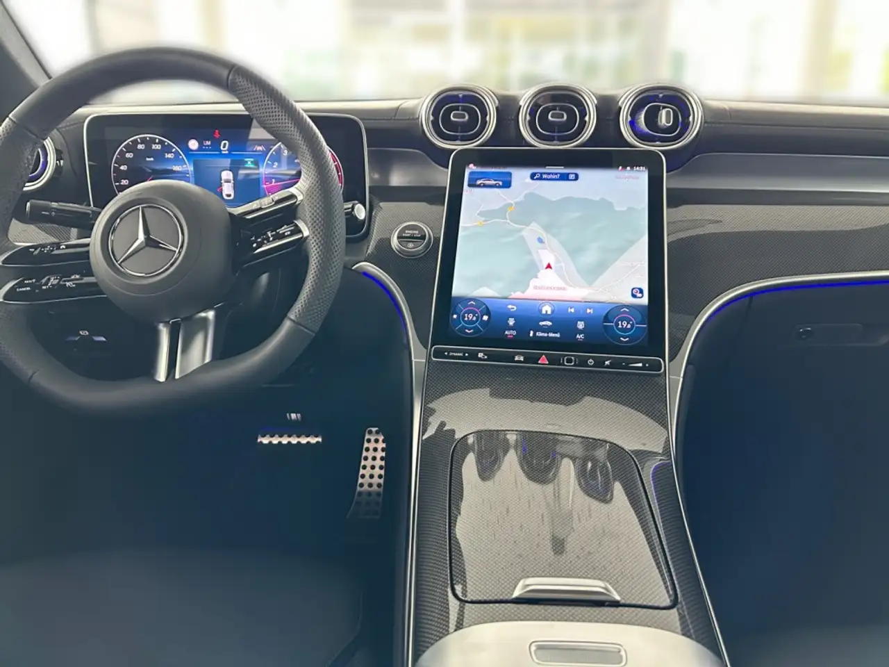 Mercedes-Benz GLC 200 12
