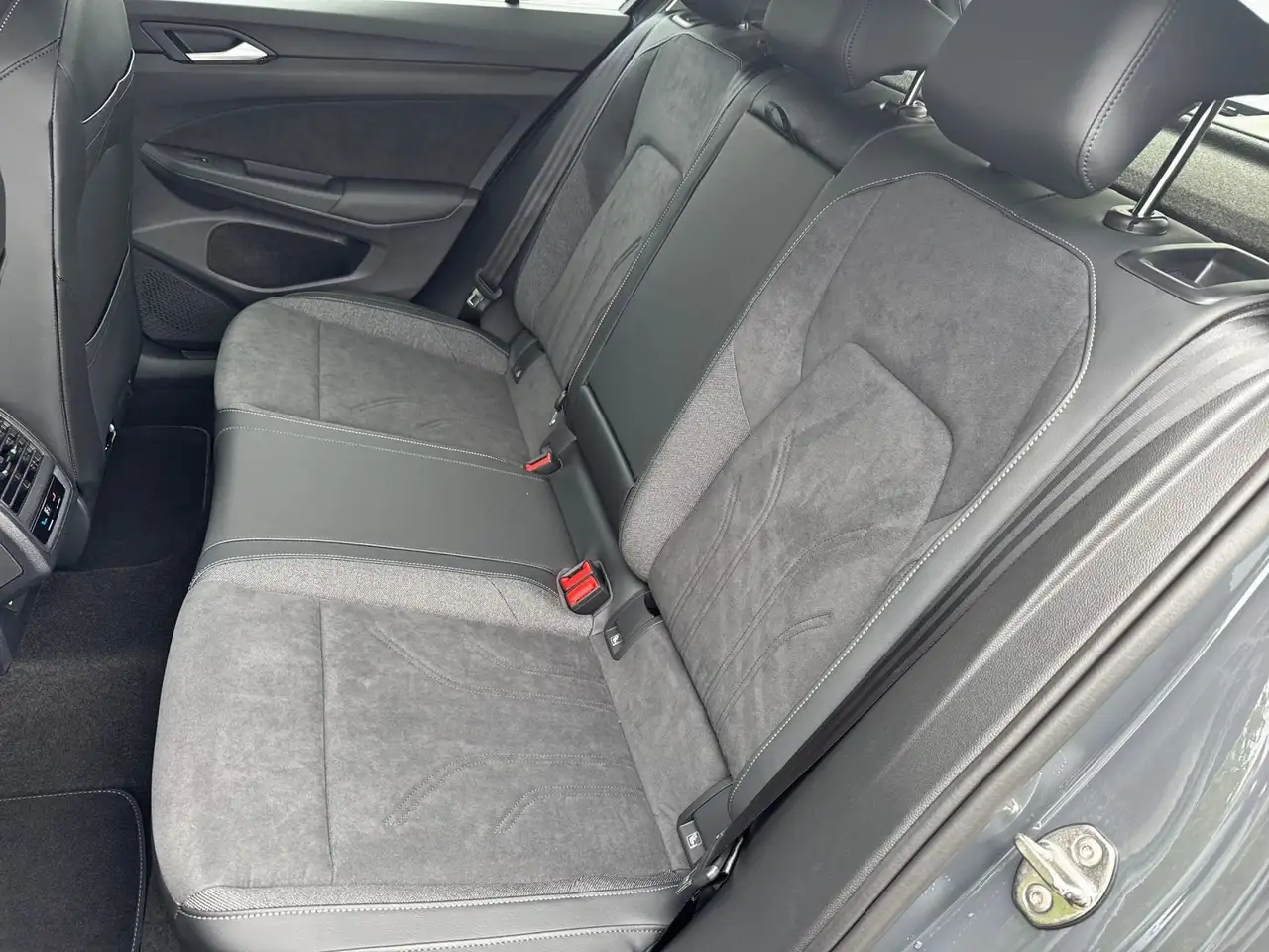 Volkswagen Golf 12