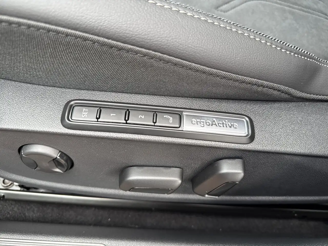 Volkswagen Golf 13