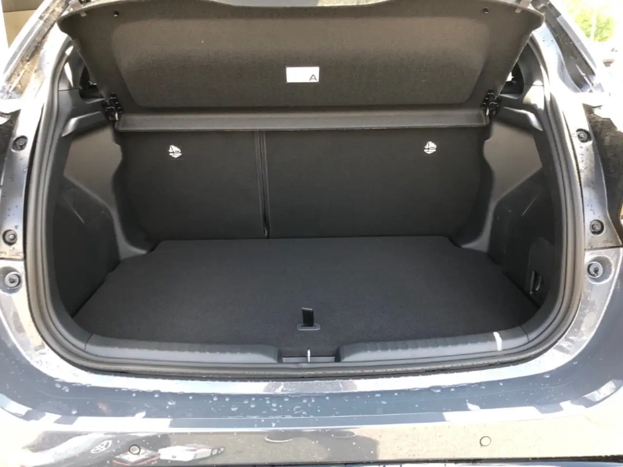 Toyota Yaris 10