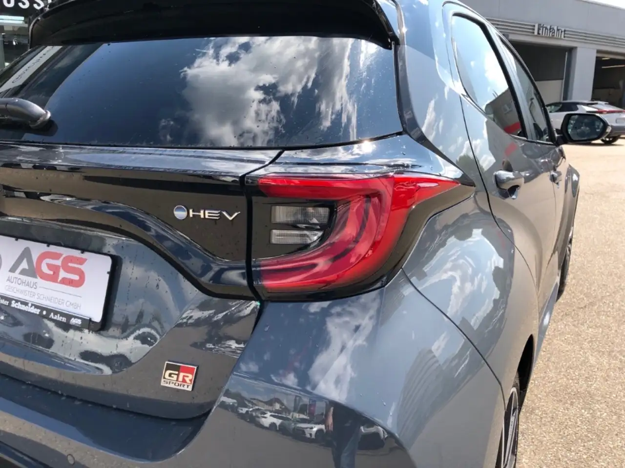 Toyota Yaris 11