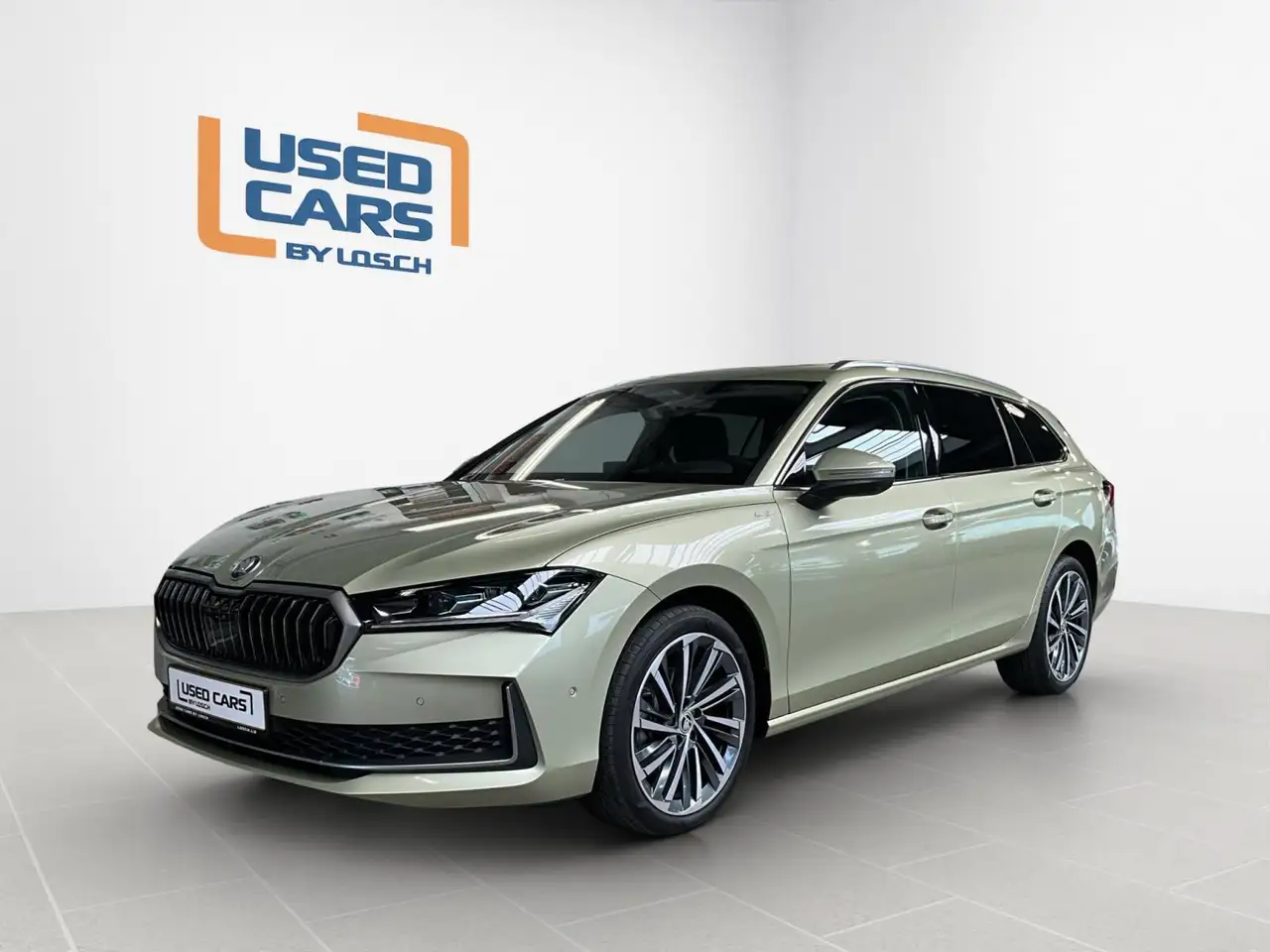 Skoda Superb L&K+DSG+Stand.H+AHK+LM19