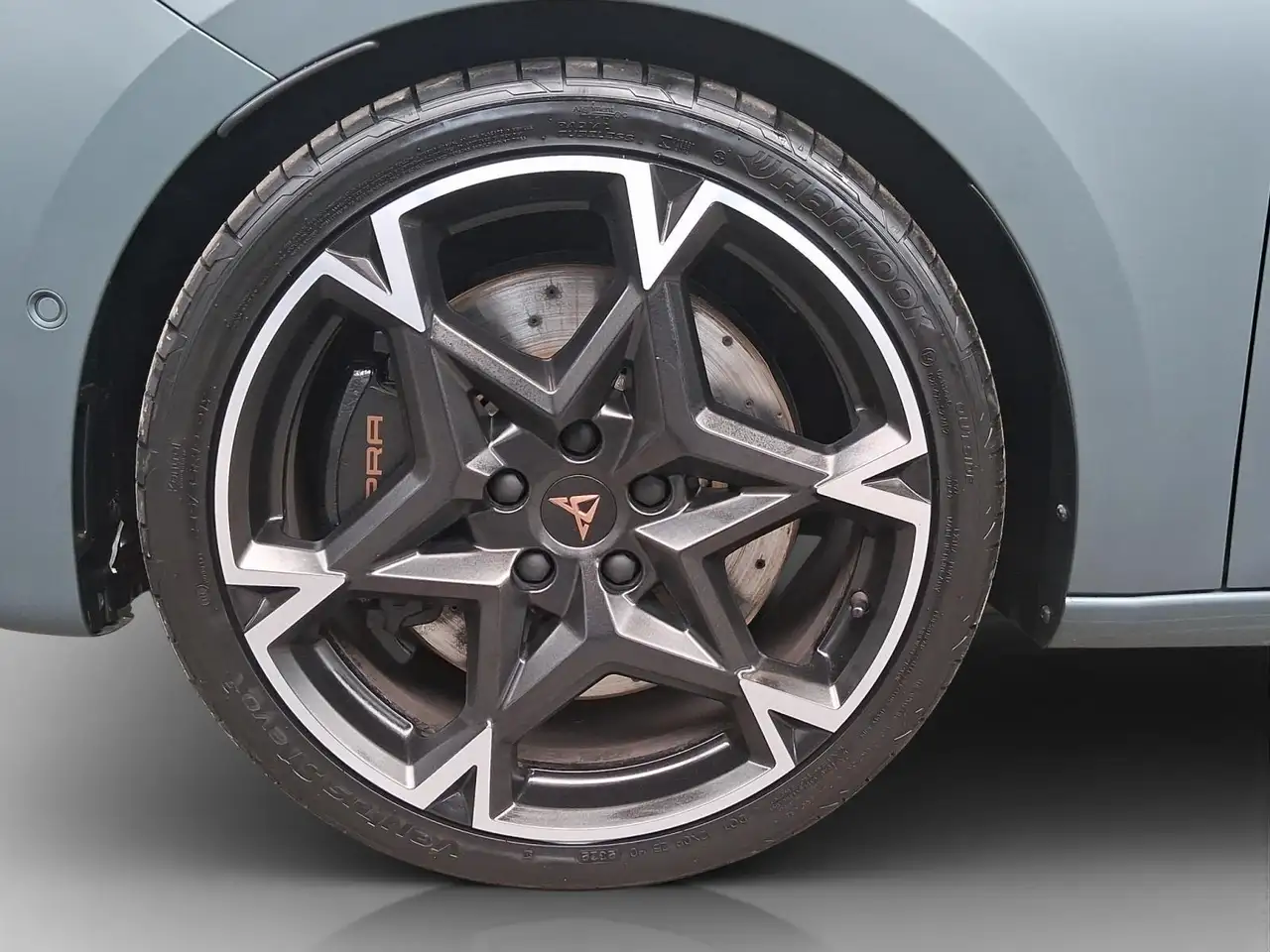 Cupra Leon 8