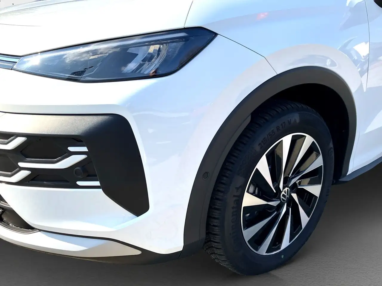 Volkswagen T-Roc 13
