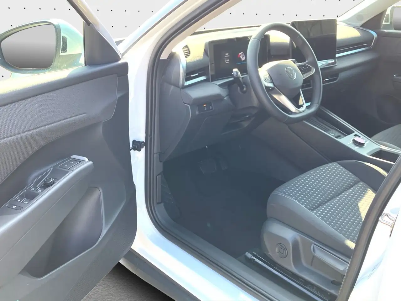 Volkswagen T-Roc 14