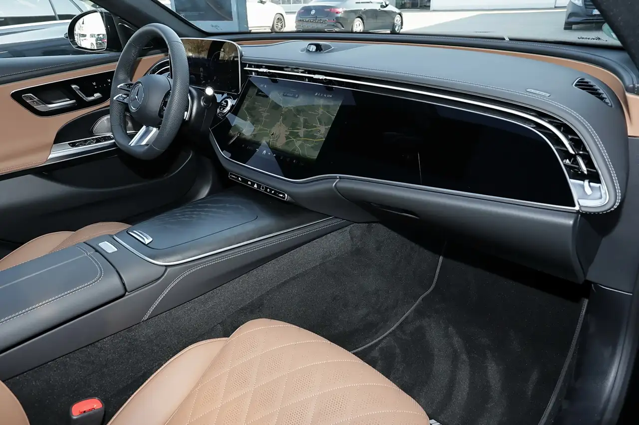 Mercedes-Benz E 220 8