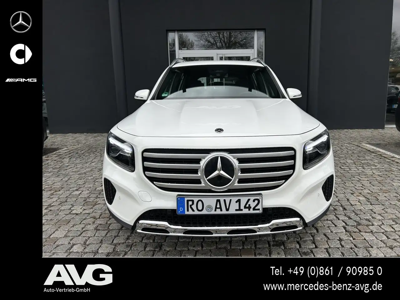 Mercedes-Benz GLB 200 2