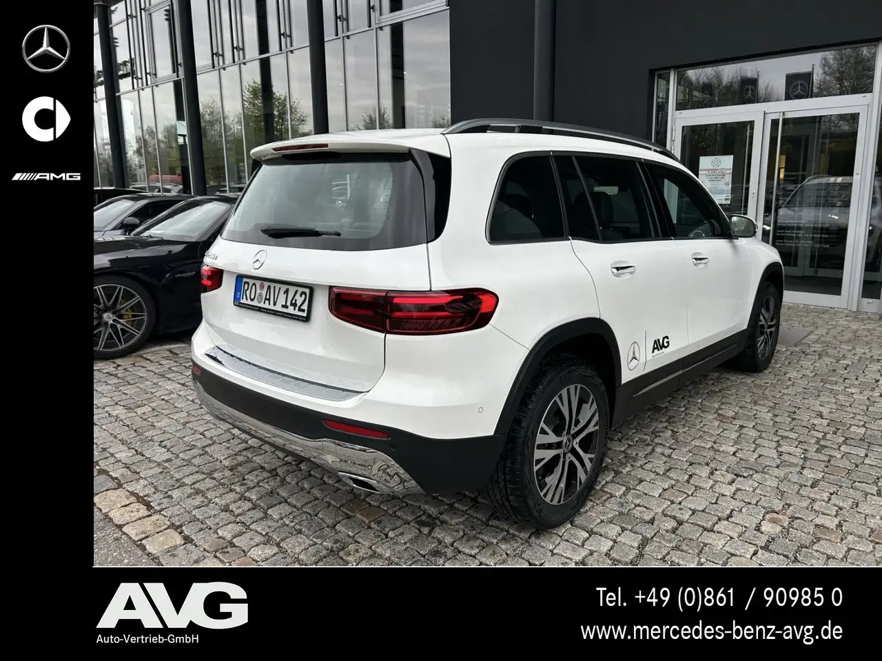 Mercedes-Benz GLB 200 4