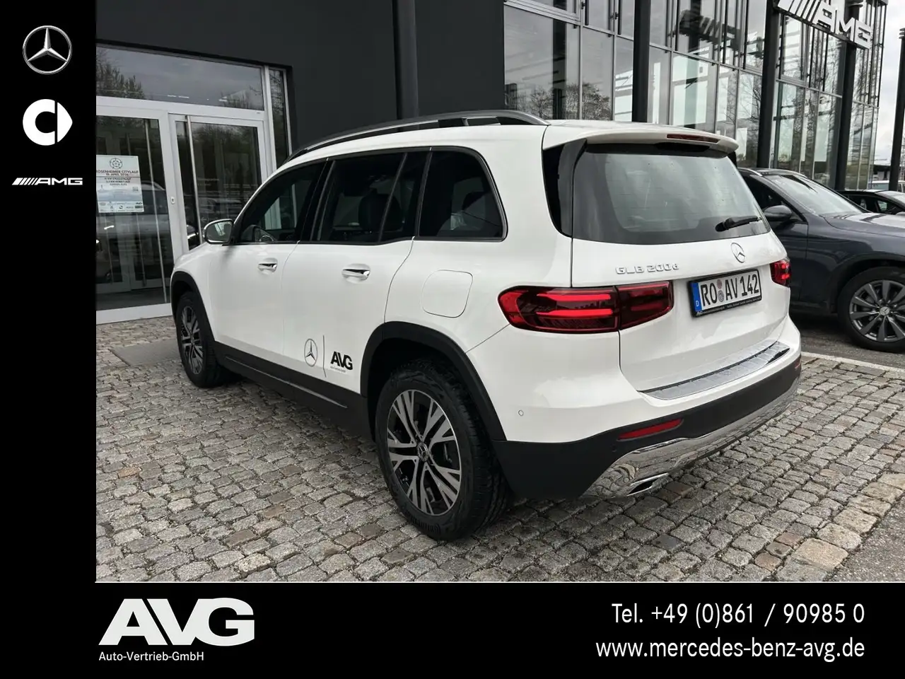 Mercedes-Benz GLB 200 6
