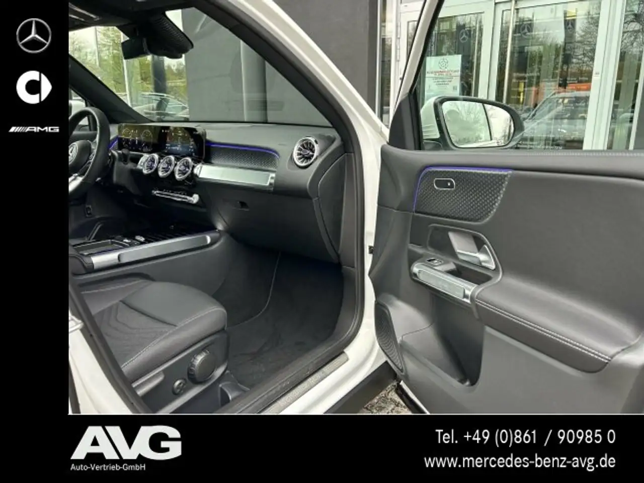 Mercedes-Benz GLB 200 12