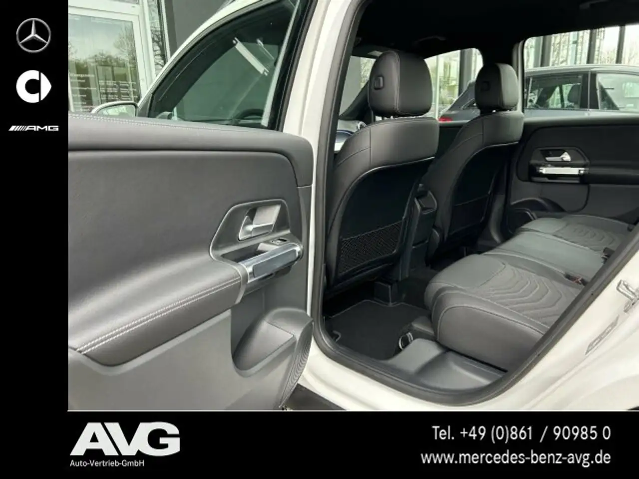 Mercedes-Benz GLB 200 15
