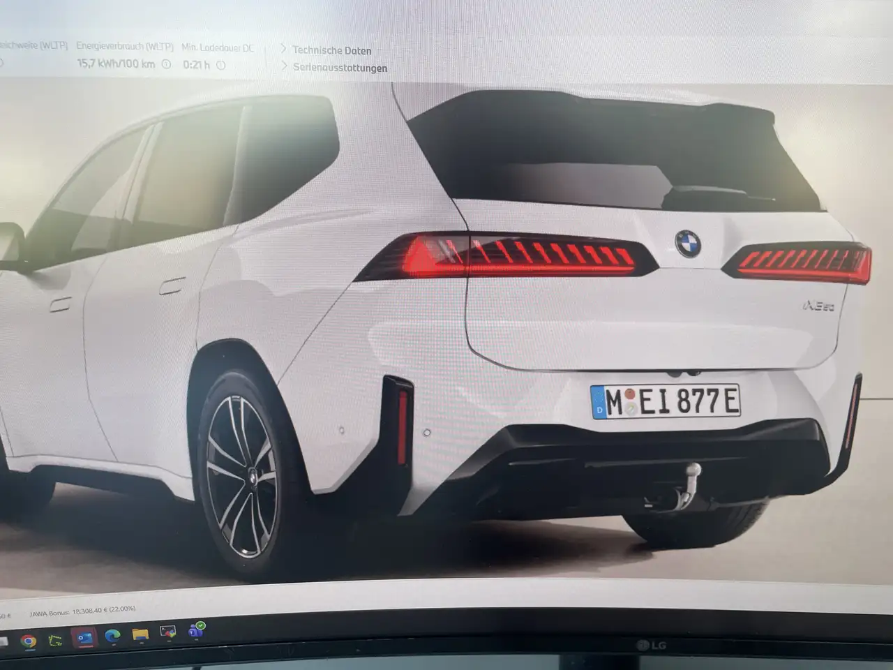 BMW iX3 50 10
