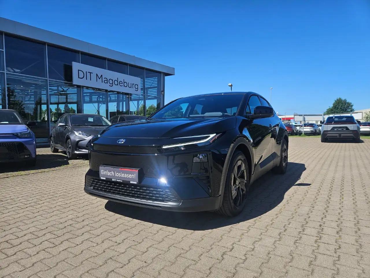 Toyota C-HR 2
