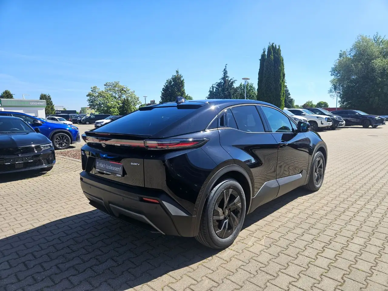 Toyota C-HR 11