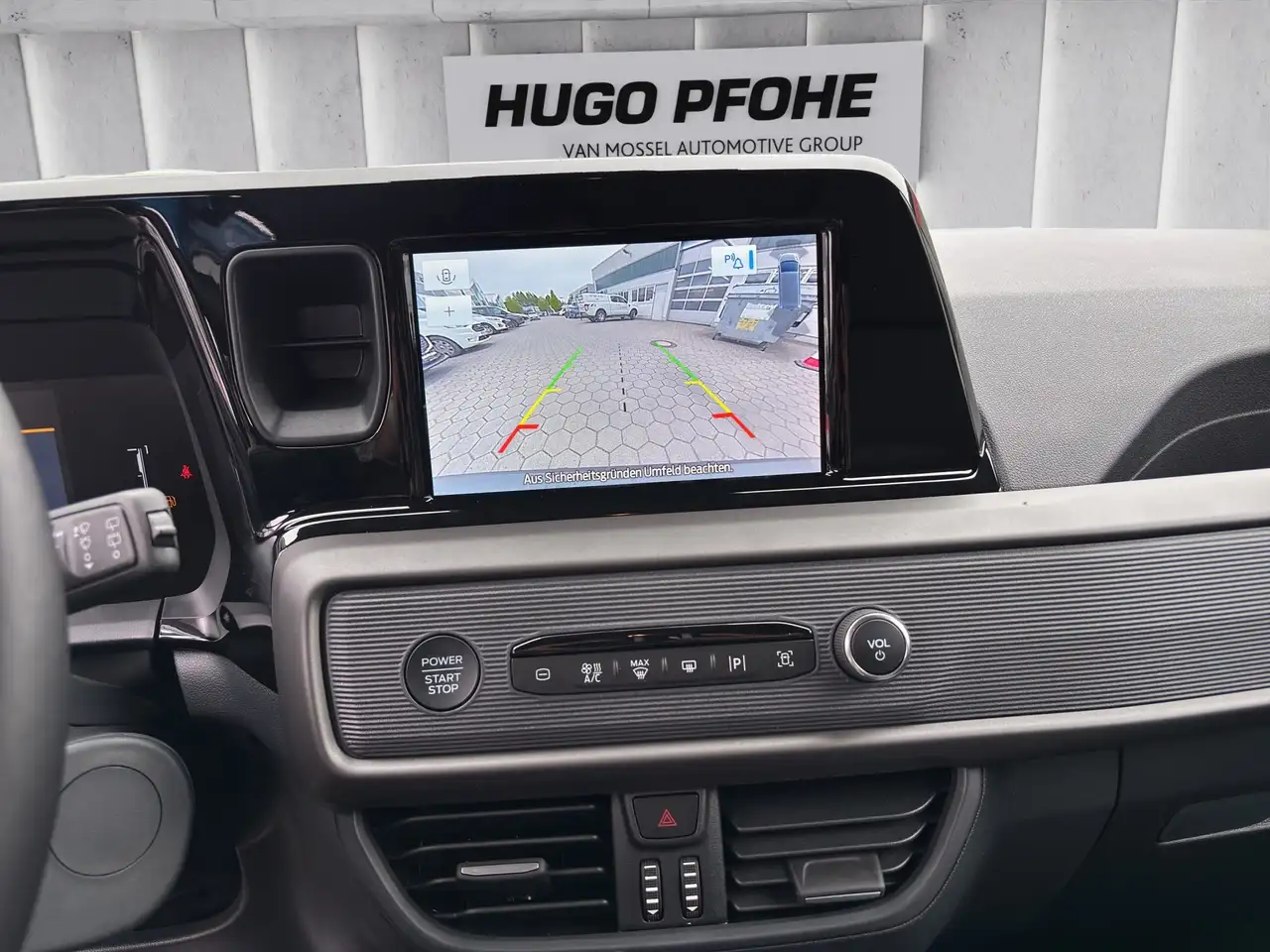 Ford Tourneo 14