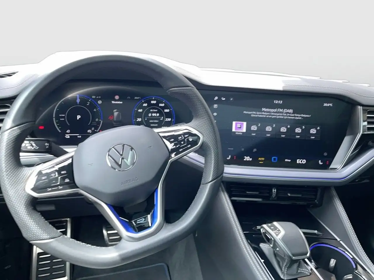 Volkswagen Touareg 9