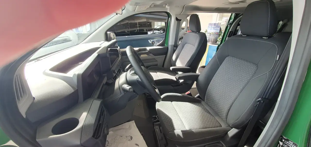Ford Transit 4
