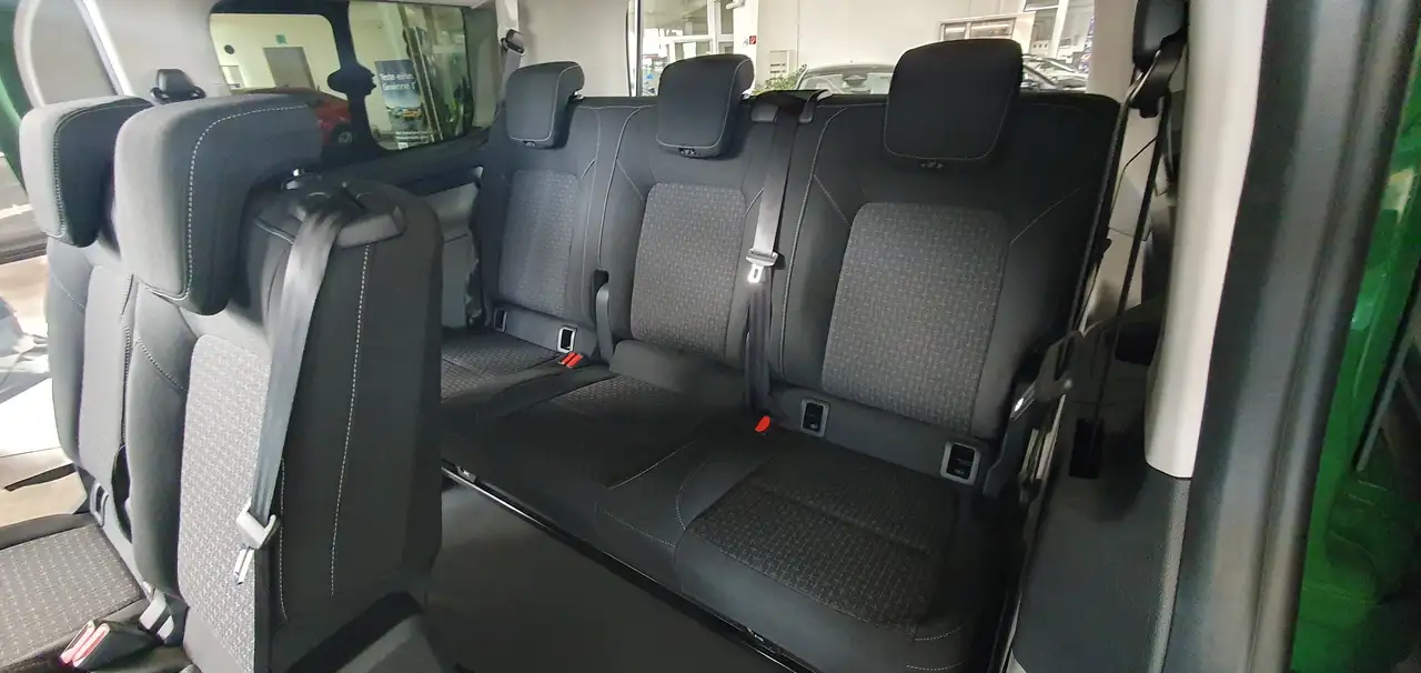 Ford Transit 7